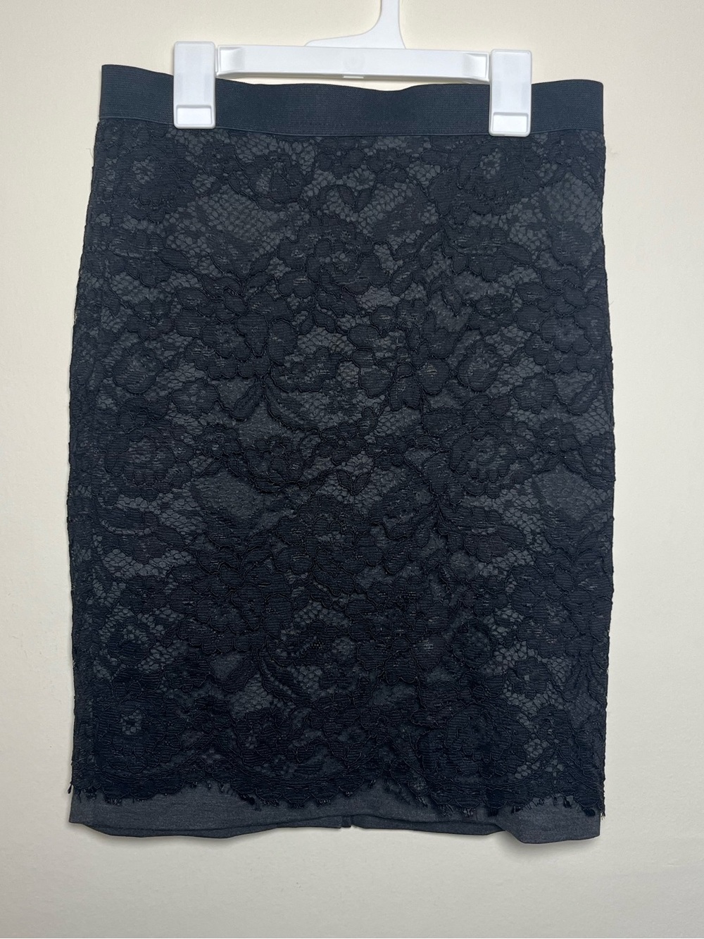 Women's NWT English Laundry Grunge Black Lace Pencil Skirt Size S